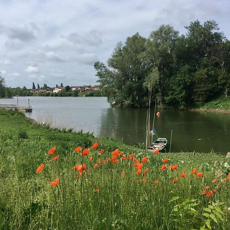 En Bord De Seine Bed & Breakfast Vétheuil Dış mekan fotoğraf